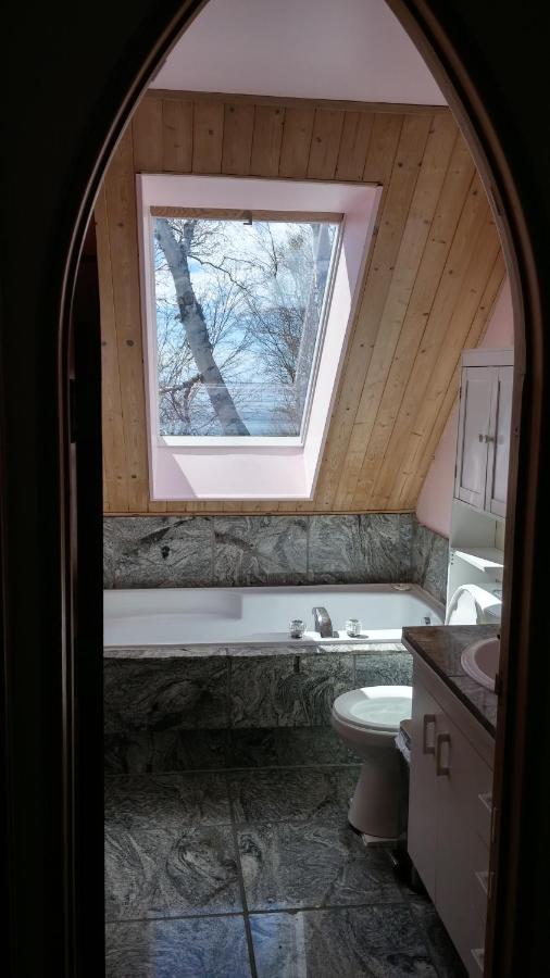 Villa La Nef Bleue Tadoussac Esterno foto