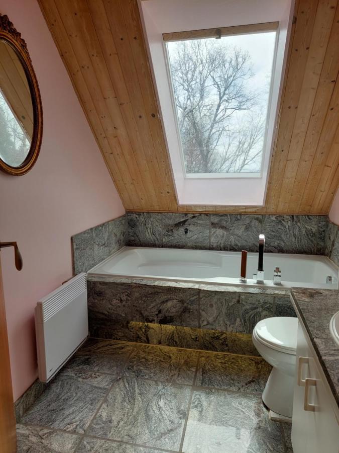Villa La Nef Bleue Tadoussac Esterno foto