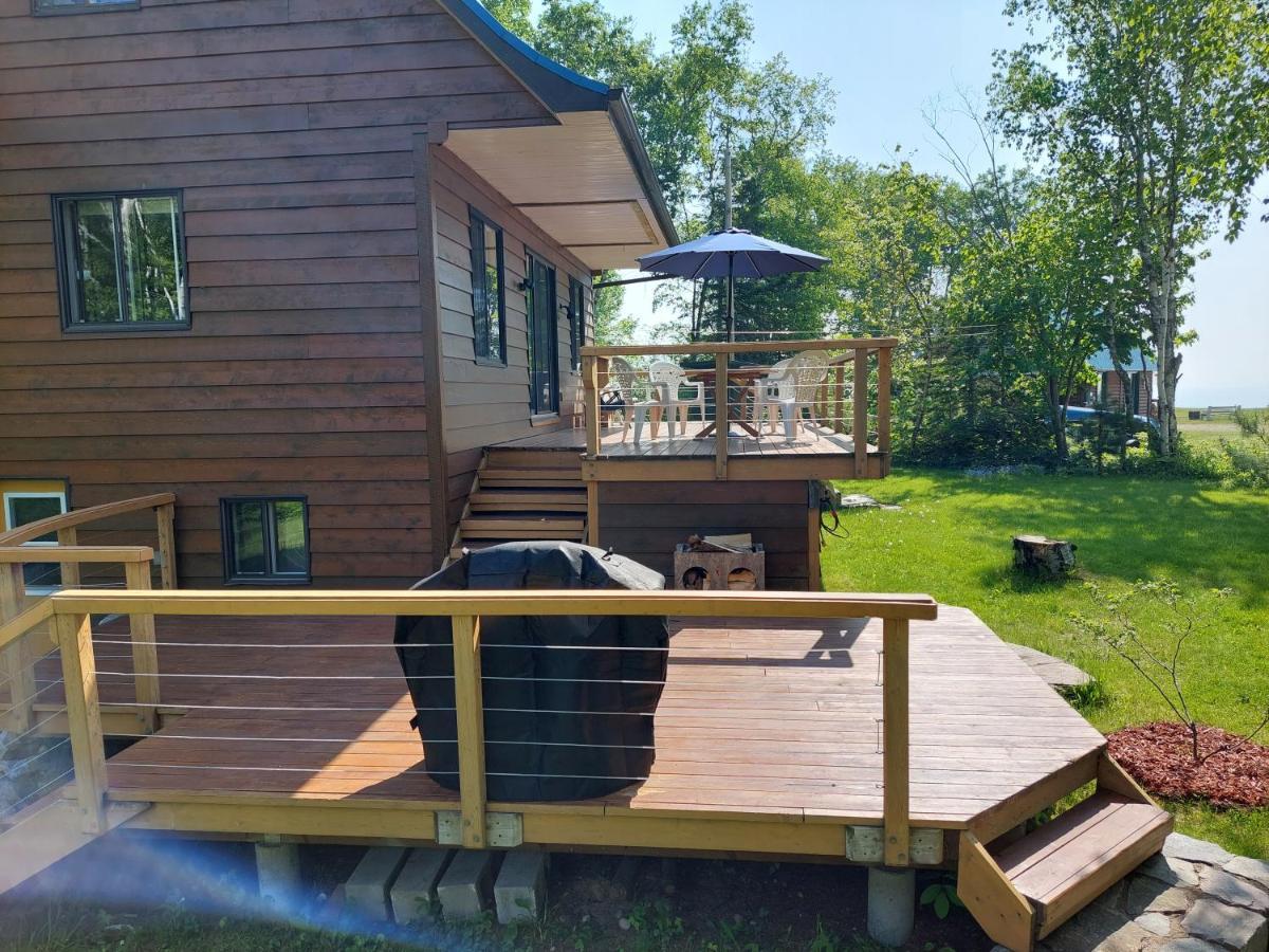 Villa La Nef Bleue Tadoussac Esterno foto